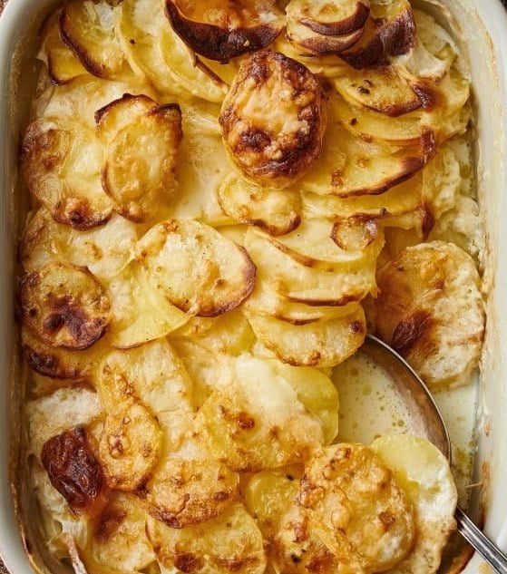 geräucherter Knoblauch an Kartoffeln - das leckerste Kartoffelgratin, das es gibt